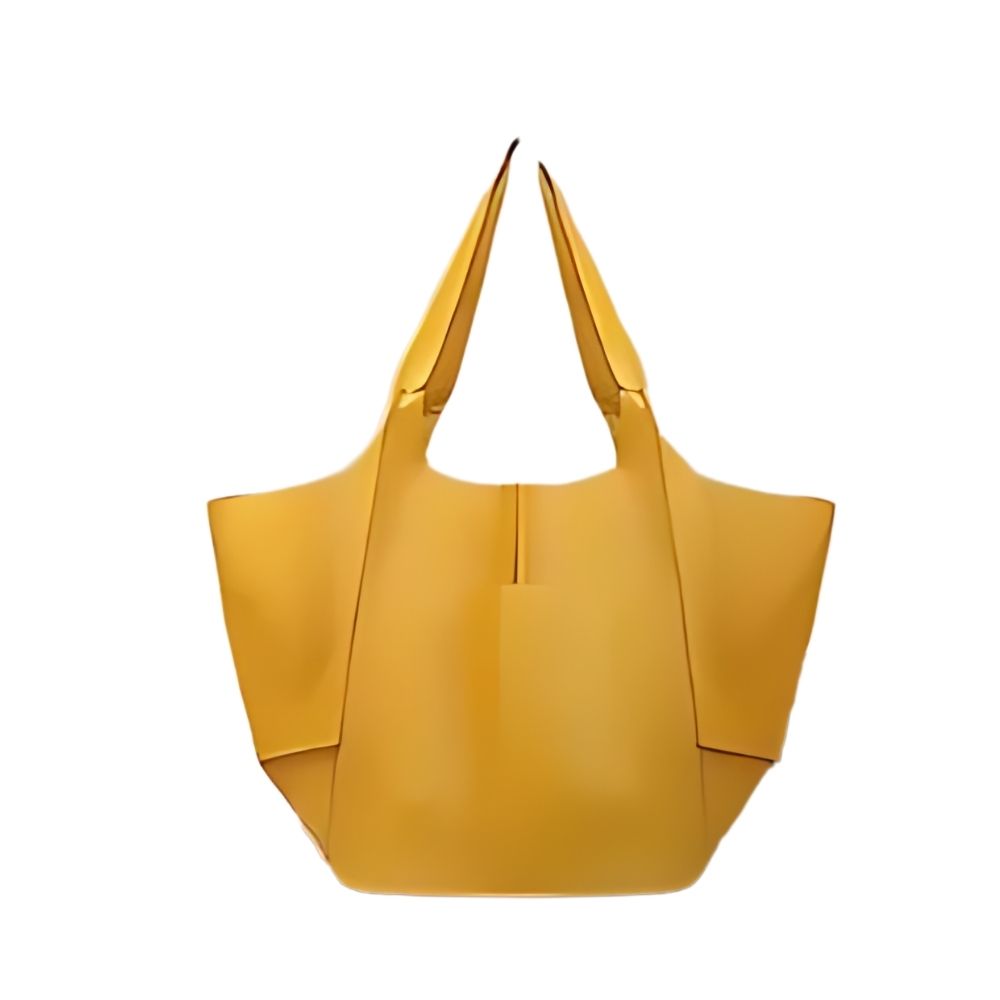 Laura’s Timeless Allure | Vintage Bag