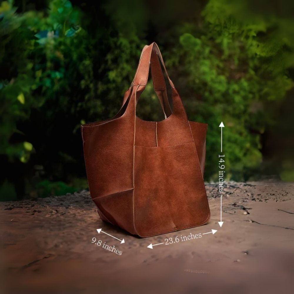 Laura’s Timeless Allure | Vintage Bag